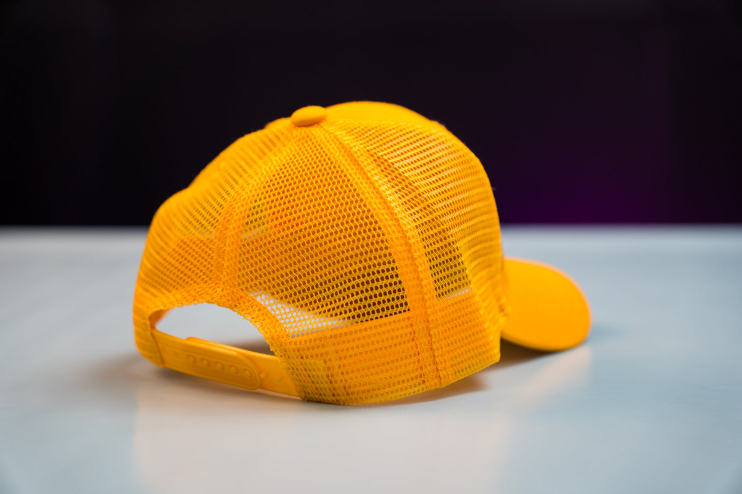 Little Mesh Baseball Snapback Gold